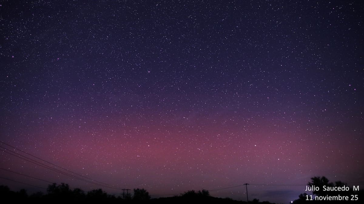 Astrónomos registran Aurora Boreal en Sonora; podría repetirse esta noche. Foto: Julio Saucedo
