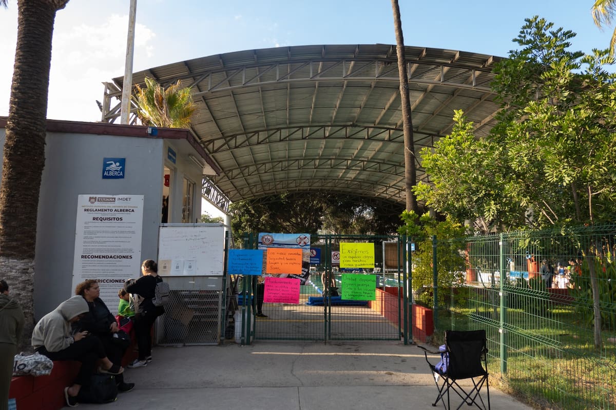 Usuarios denuncian falta de atención y abandono en Unidad Deportiva de la Ermita