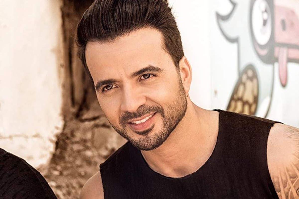 Luis Fonsi apoya desde Lima las protestas contra el gobernador de Puerto Rico