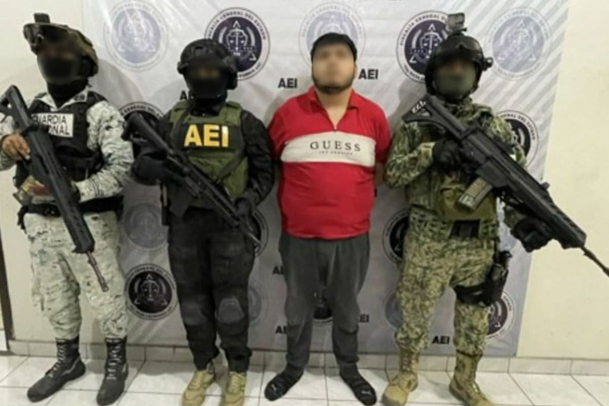 Detienen a “El Rubio” y decomisan armas y drogas