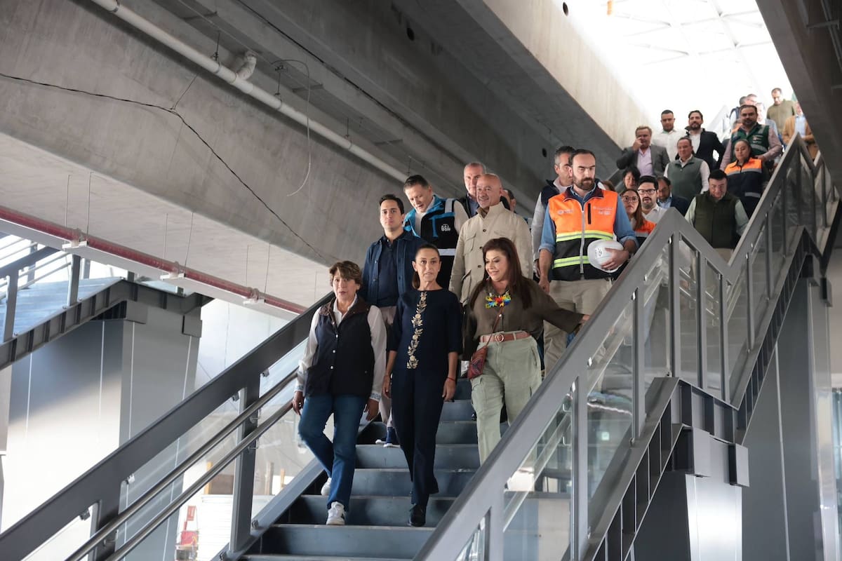 Sheinbaum supervisa tramo final del Tren México-Toluca rumbo a Observatorio. | Crédito: Presidencia