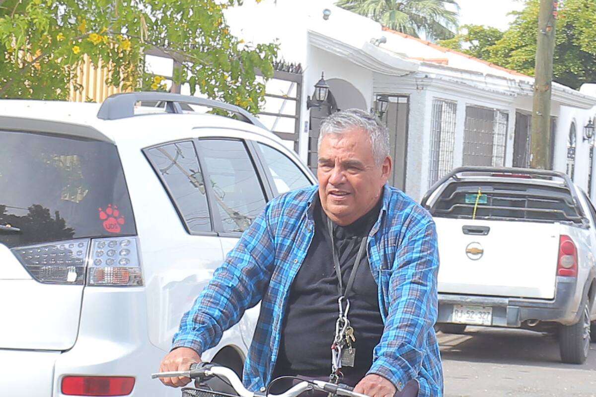 Solidarios de todas partes apoyan a don Mario