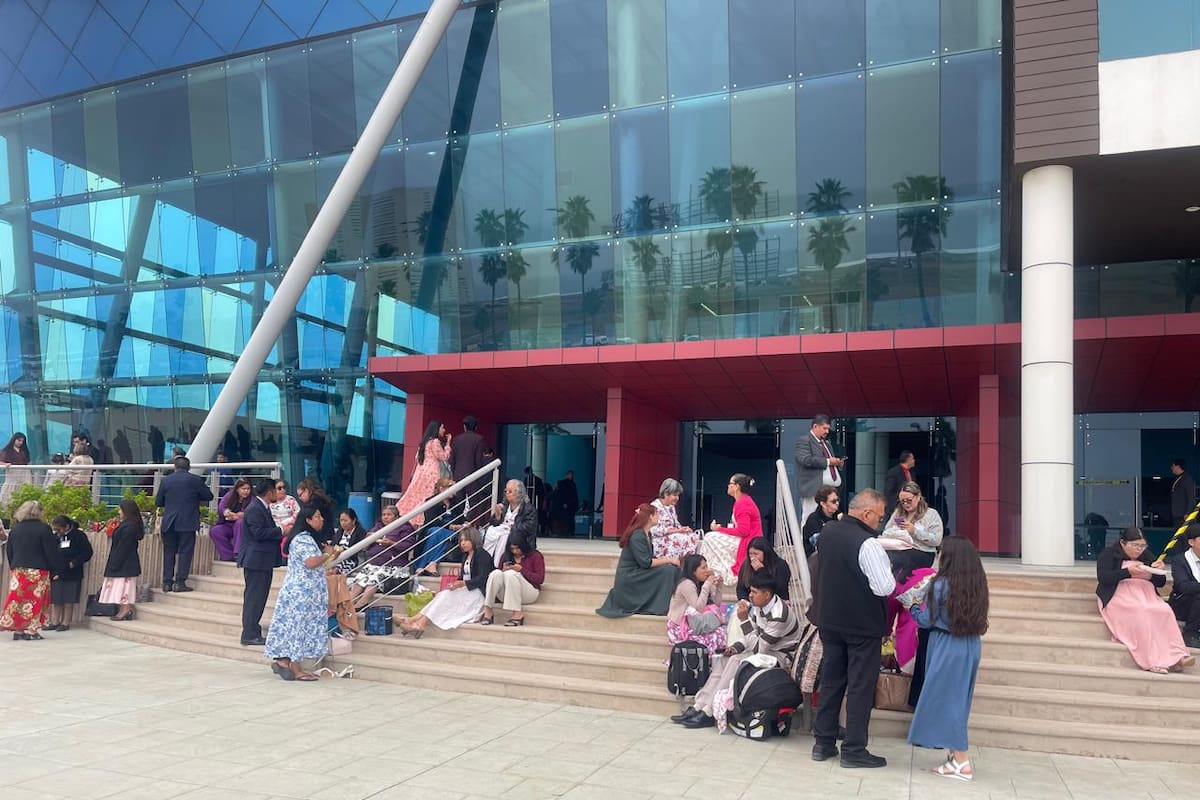 Más de 7 mil personas participan en asamblea regional de los Testigos de Jehová en Rosarito