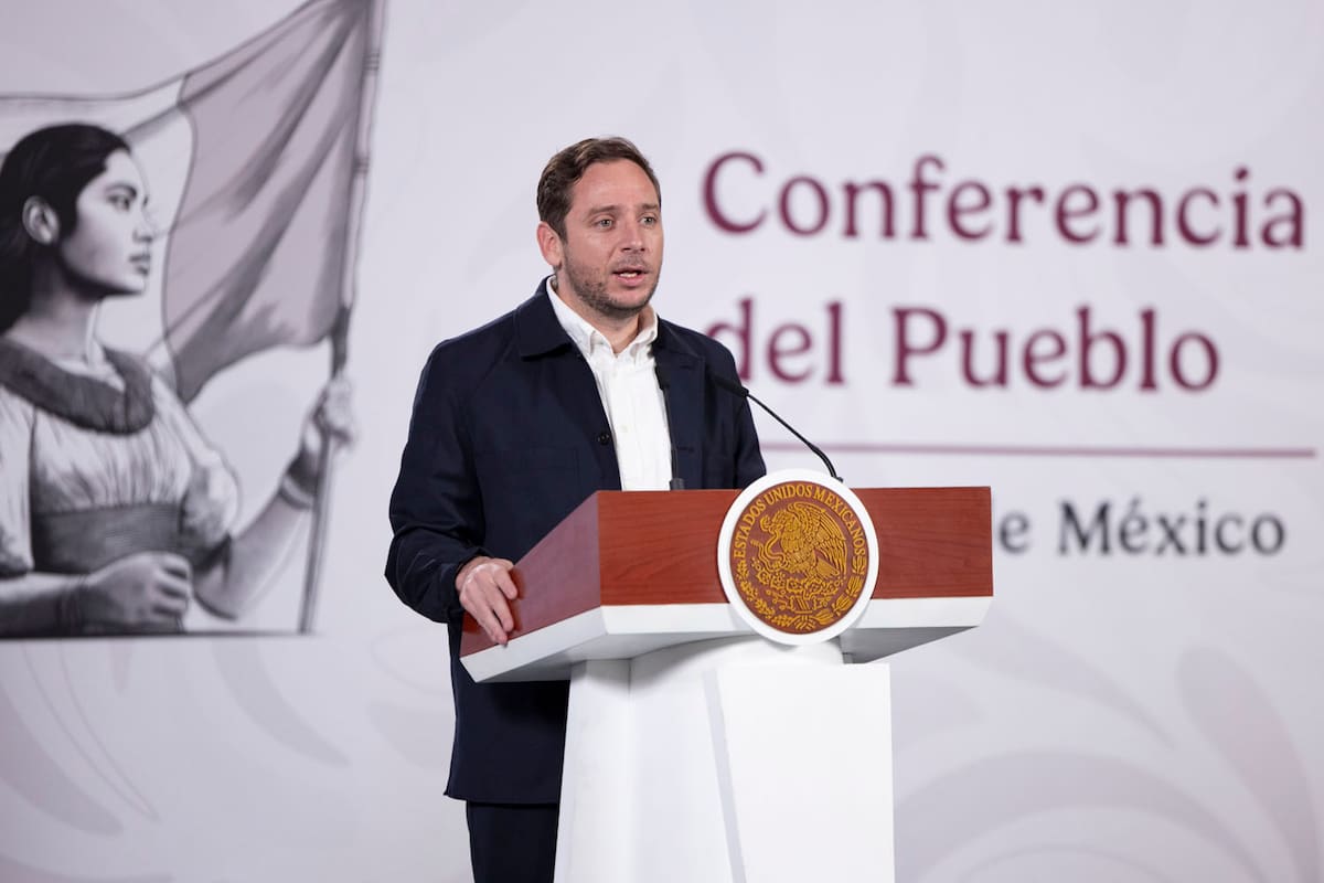 Cuauhtémoc, Ciudad de México. 31 de marzo 2026. Conferencia de prensa matutina en el salón de la Tesorería de Palacio Nacional. Edurado Clark, subsecretario de Integración y desarrollo del sector salud. | Gabriel Monroy/Presidencia