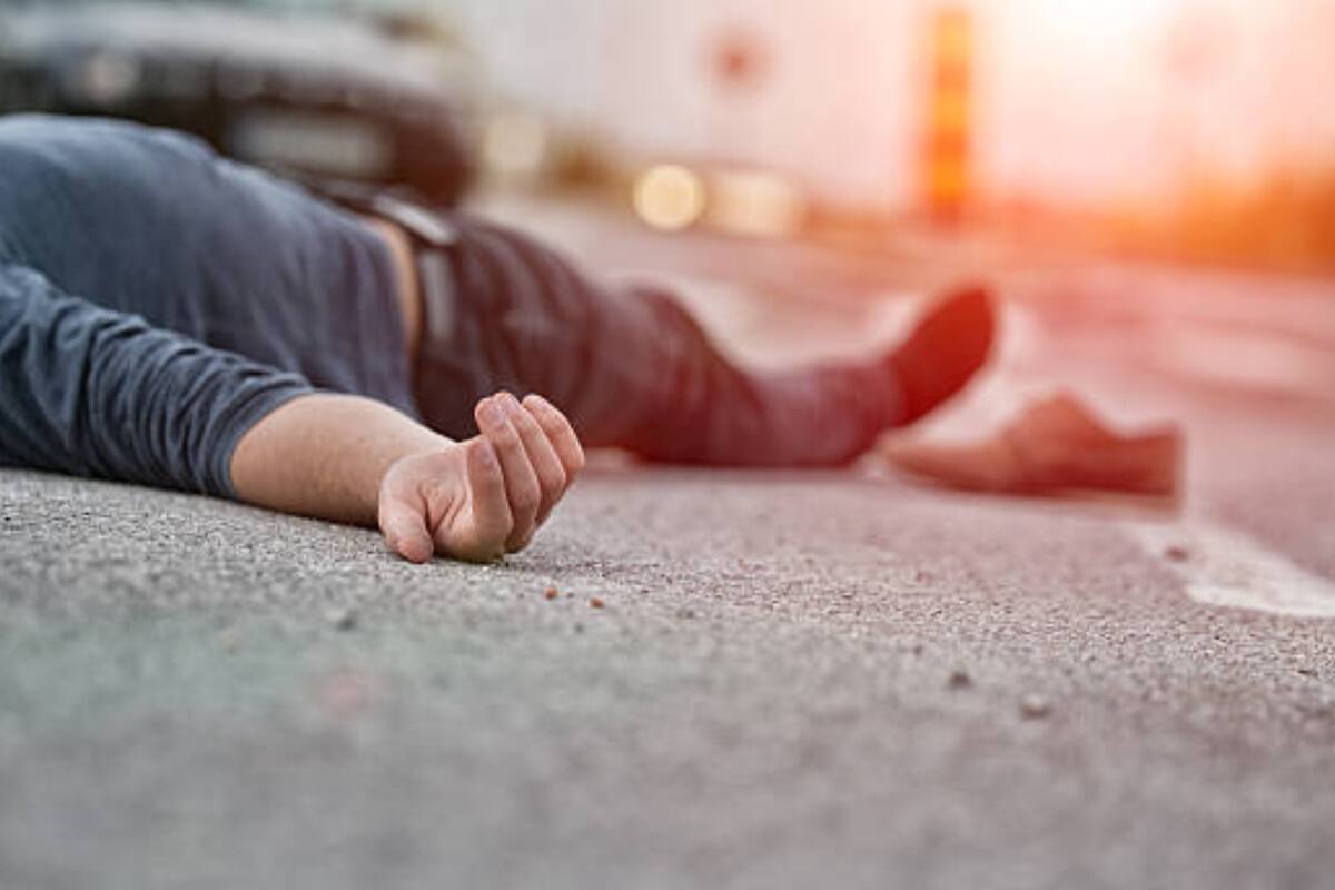Mueren 4 hombres tras emboscada en carretera del crímen organizado