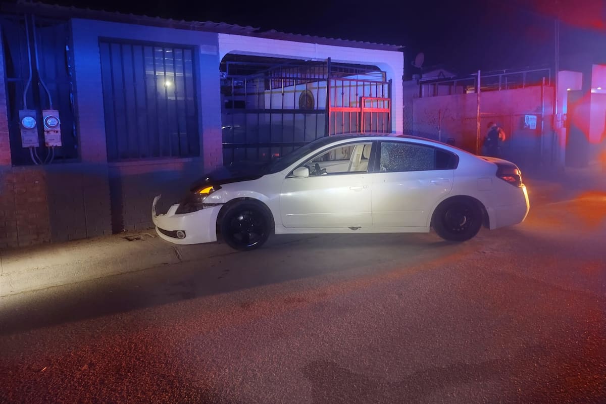 Atacan a balazos a dos en fraccionamiento Monarcas