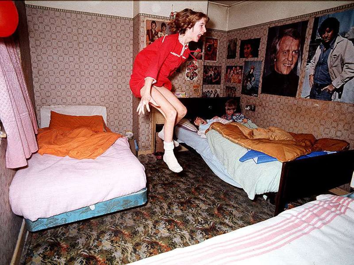 Los extraños sucesos en la vivienda de los Hodgson generaron controversia y dieron pie a El conjuro 2. / Foto: Especial