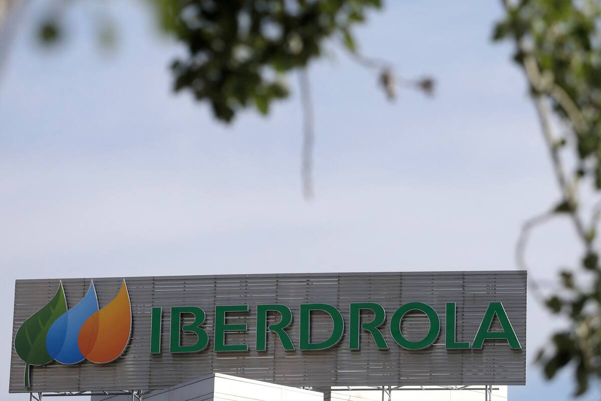 Hacienda explica motivos de la compra de plantas de Iberdrola y rechaza que eleve la deuda