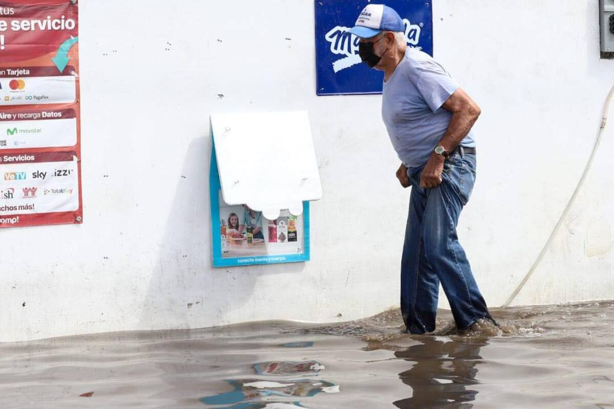 Fuerte tormenta sacude a Mexicali