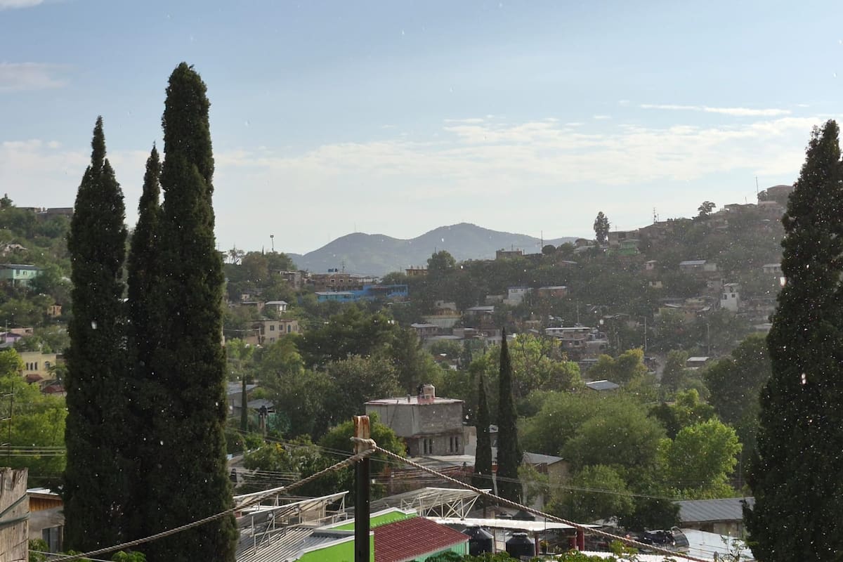 Emiten alerta en Nogales por inicio de lluvias