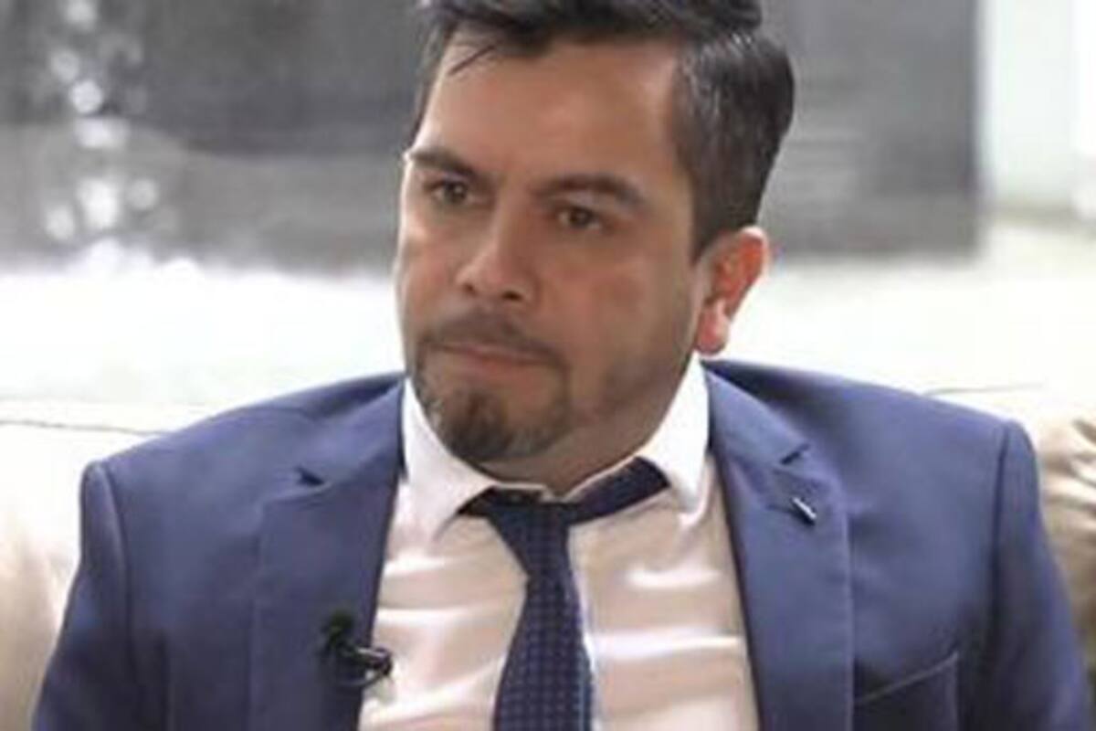 Carlos Espejel se aleja de la comedia por temor a que la gente se ofenda; prefiere dar clases