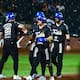 Yaquis propinan paliza a Tucson y aseguran serie