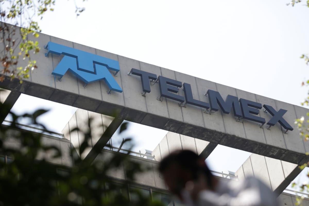 Telmex perdió el mercado que durante años dominó en México, cayó hasta 38.9% de participación frente al avance de sus competidores y ahora vuelve a recuperar terreno con una meta que parecía lejana: regresar al 50% del internet fijo