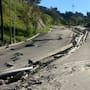 Suben a rojo 59 viviendas en Sánchez Taboada por avance de grietas y riesgo de deslizamiento en Tijuana