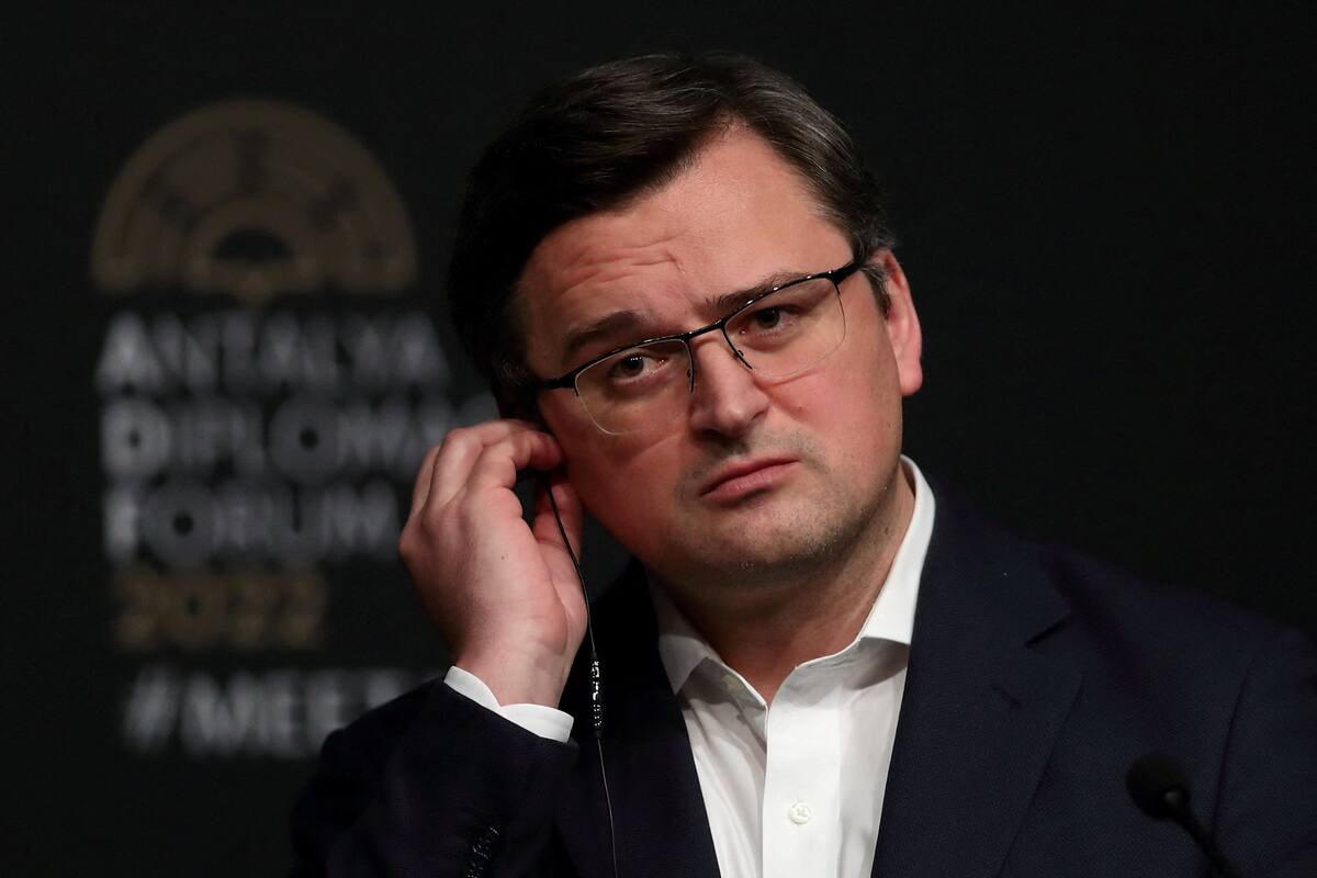 Proceso de negociación con Rusia es "muy difícil", dice canciller de Ucrania
