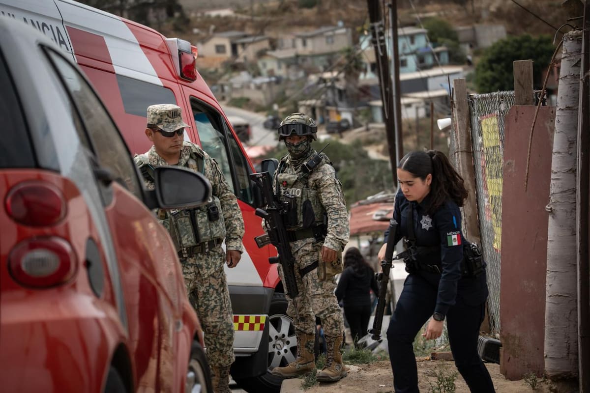 Un ataque armado en un domicilio de la colonia Michoacán, en la delegación Playas de Tijuana, dejó un hombre sin vida y dos lesionados la tarde de este jueves 2 de abril.