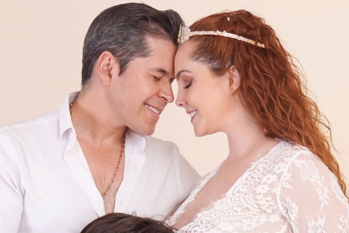 Usuarios de redes muestran su apoyo a Raúl Sandoval por hacerse la vasectomía y dedicarsela a su esposa