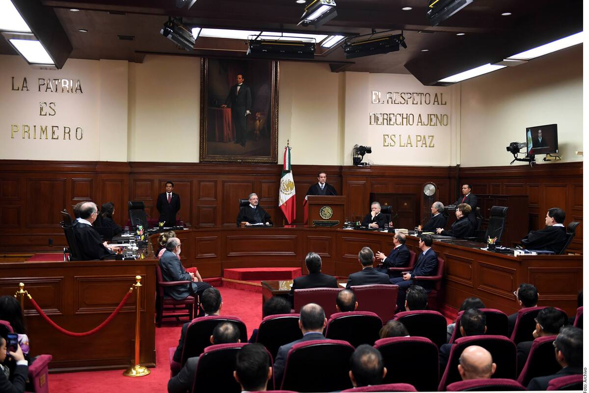 Acusados de delitos podrán cambiar de abogado: SCJN