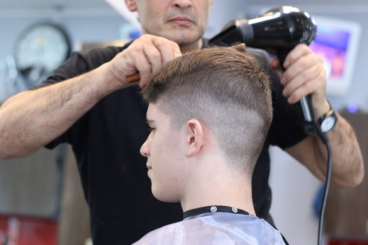 EU: Le dispara a barbero tras discusión sobre el corte de pelo de su hijo