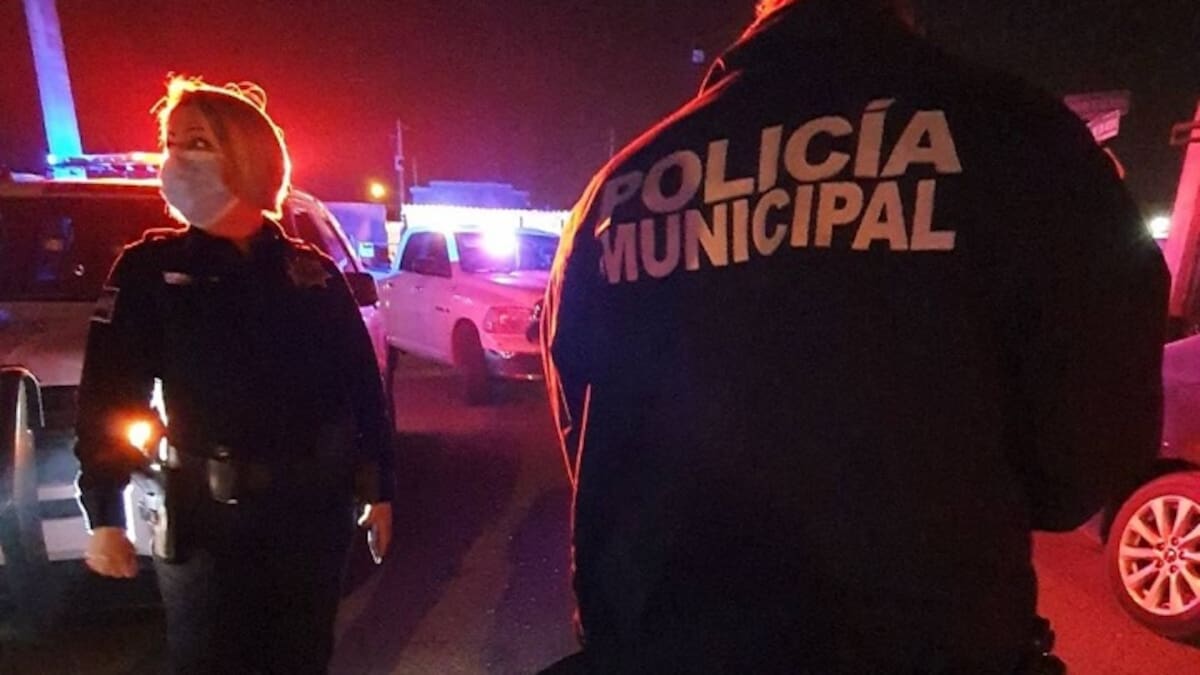 Detienen a comandante de Policía Municipal en Oaxaca por violación agravada contra adolescente: usó amenazas con arma de fuego