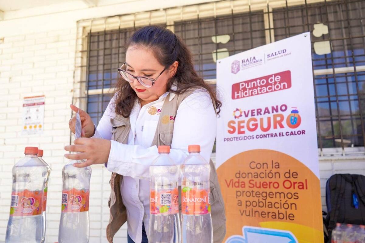 Invita Marina a utilizar puntos de hidratación en verano