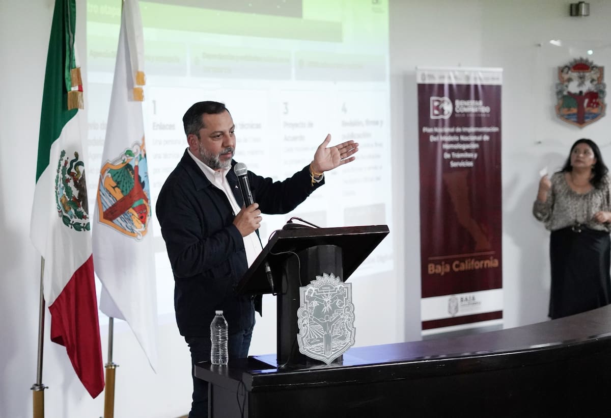 Baja California participa en un modelo nacional para simplificar trámites y servicios públicos, eliminar requisitos innecesarios y agilizar gestiones mediante herramientas digitales. Foto: Cortesía
