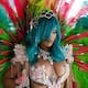 Rihanna deslumbra con sexy traje de carnaval en Barbados