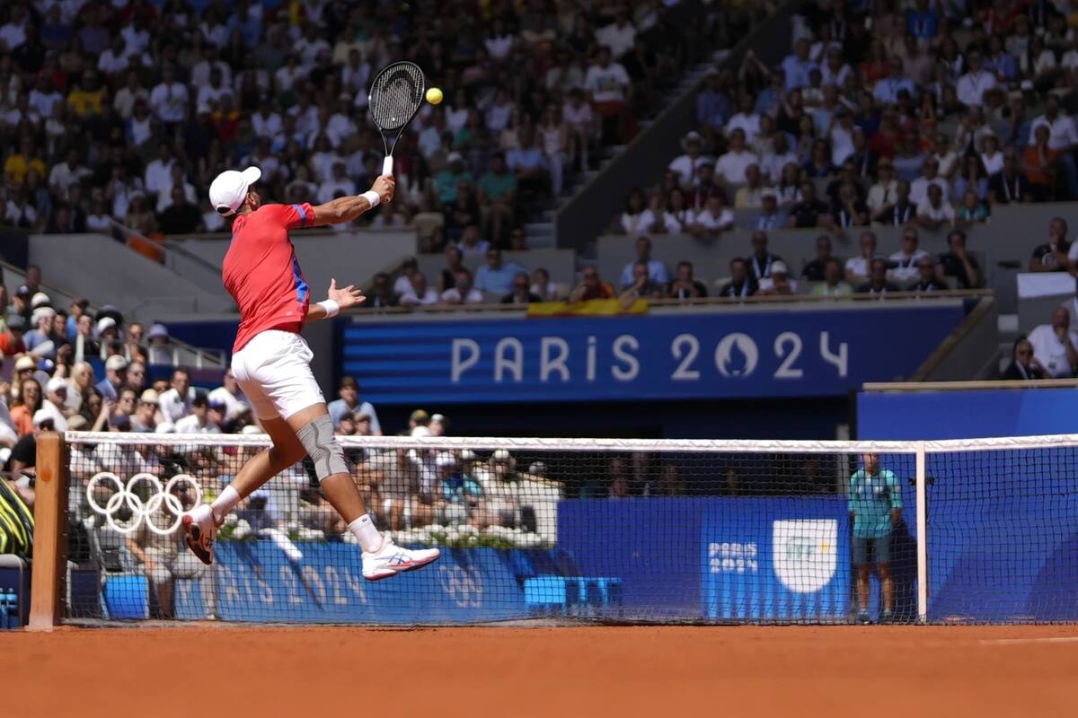 Un juego limpio entre Novak y Carlos Alcaraz. | Crédito: AP