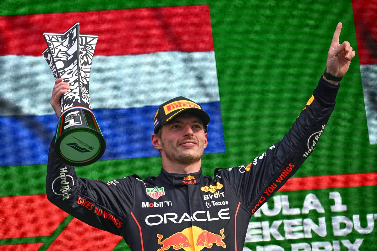 Max Verstappen celebra ganar el circuito del Gran Premio de los Países Bajos en 2022. (Fórmula Uno, Países Bajos; Holanda) EFE/EPA/CHRISTIAN BRUNA