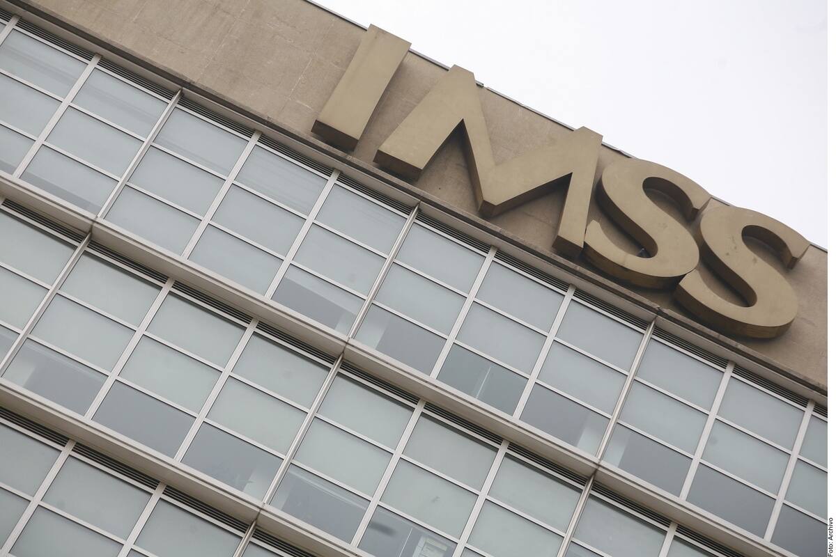 IMSS Bienestar lanza vacantes de empleo con sueldos de 50 mil pesos mensuales
