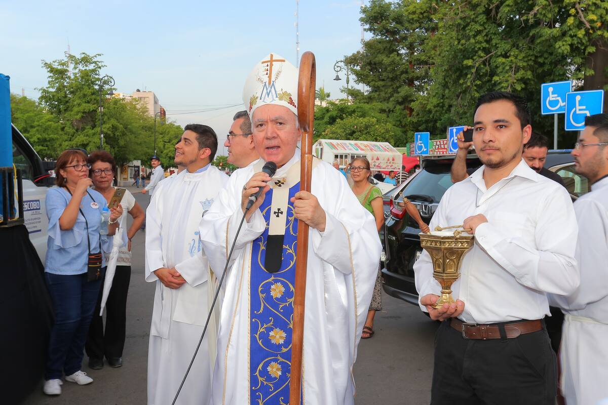 Necesaria cancelación de festejos patrios por inseguridad: Arzobispo de Hermosillo