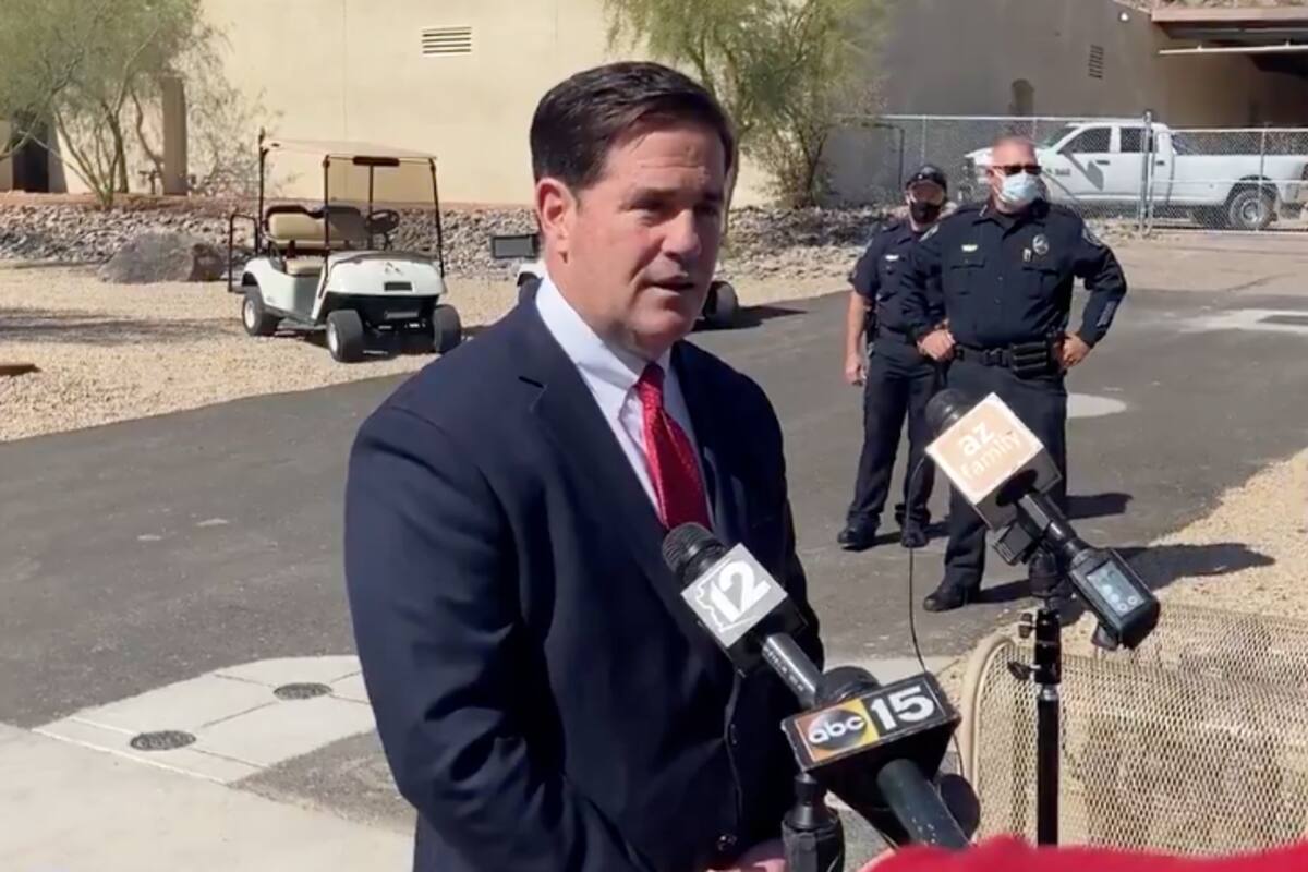 “Crisis en la frontera” denuncia el gobernador de Arizona; pide intervención de Biden