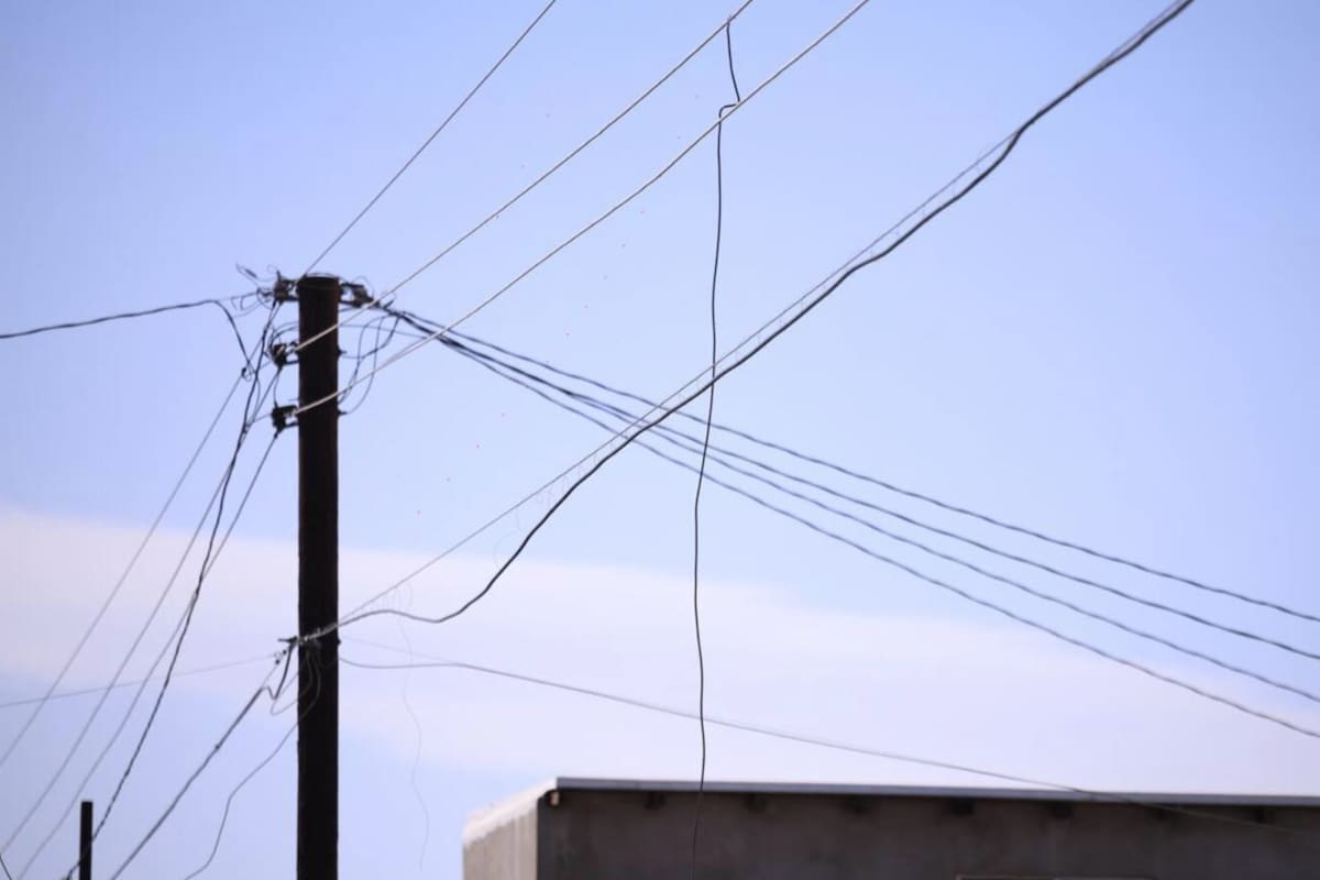 Calor pone a prueba instalaciones eléctricas; Bomberos alerta por aumento de incendios por uso de “diablitos”