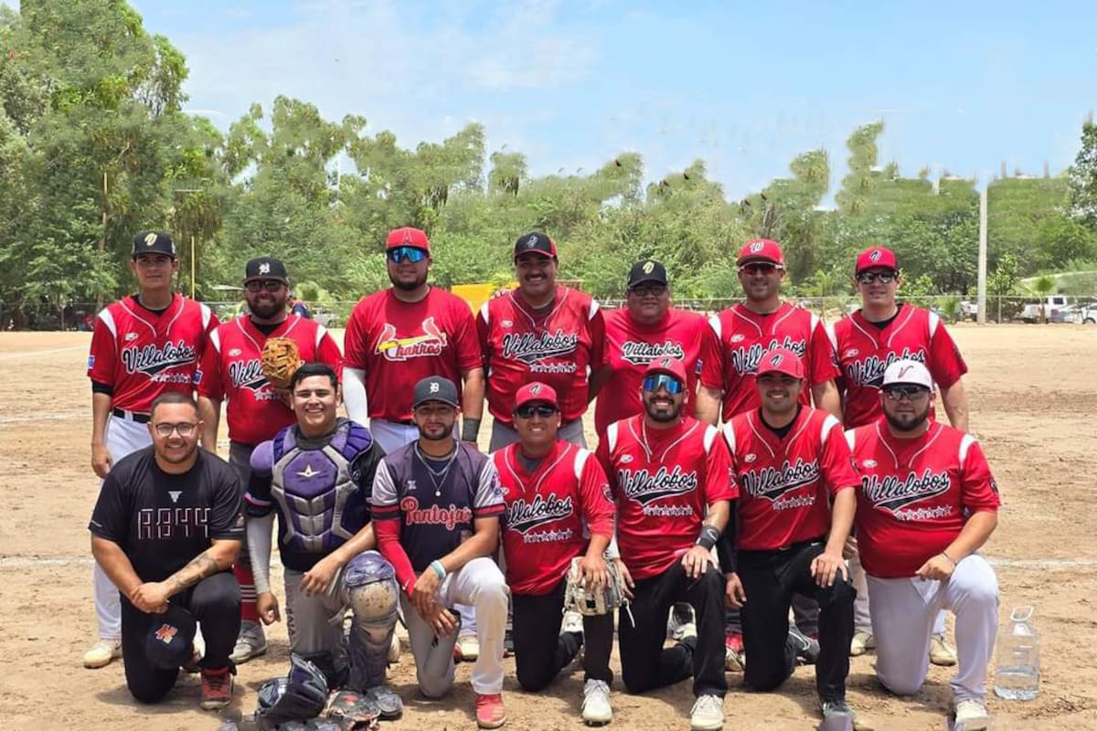 Familia Villalobos se coronó en la Liga Magisterial de Softbol de Mexicali