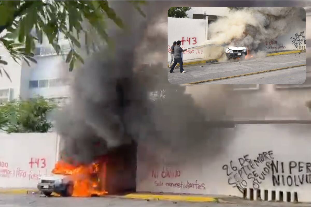 VIDEO: Queman camionetas en el Palacio de Justicia de Iguala por Ayotzinapa