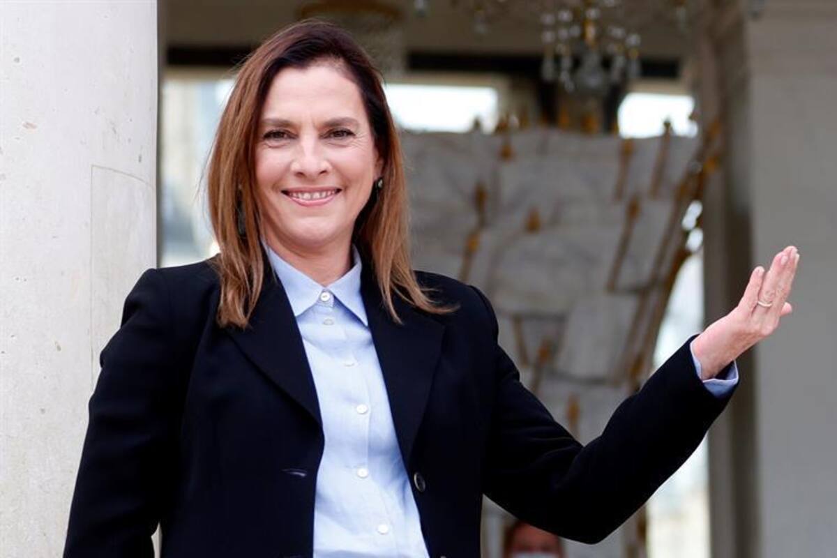 Beatriz Gutiérrez Müller, esposa de AMLO, promueve revocación de mandato