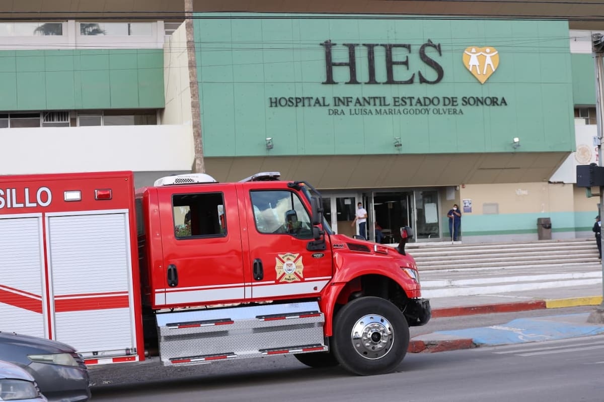 Una manguera dañada provoca fuga de gas en el laboratorio del Hospital Infantil del Estado de Sonora y genera movilización de cuerpos de emergencia; el servicio fue suspendido para prevenir un incidente mayor
