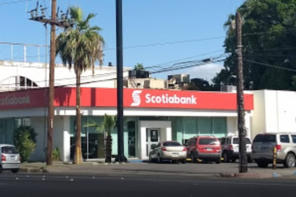 Hombre denuncia asalto a espaldas de un banco