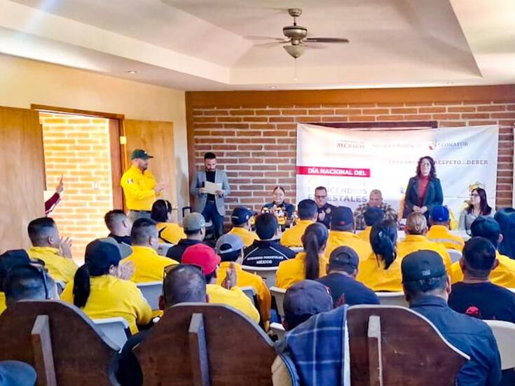 Reconocen a brigadistas por su labor contra incendios forestales en BC