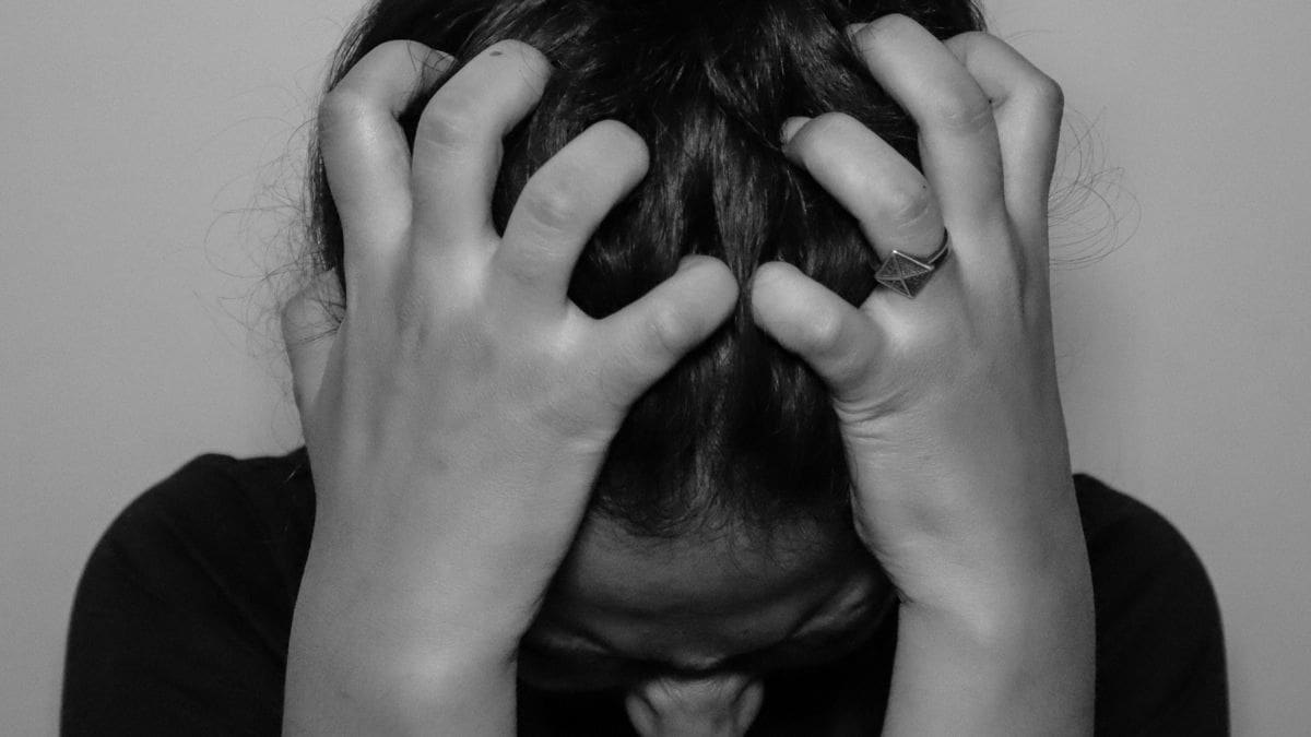 El rechazo hacia los niños existe y la psicología explica por qué ocurre