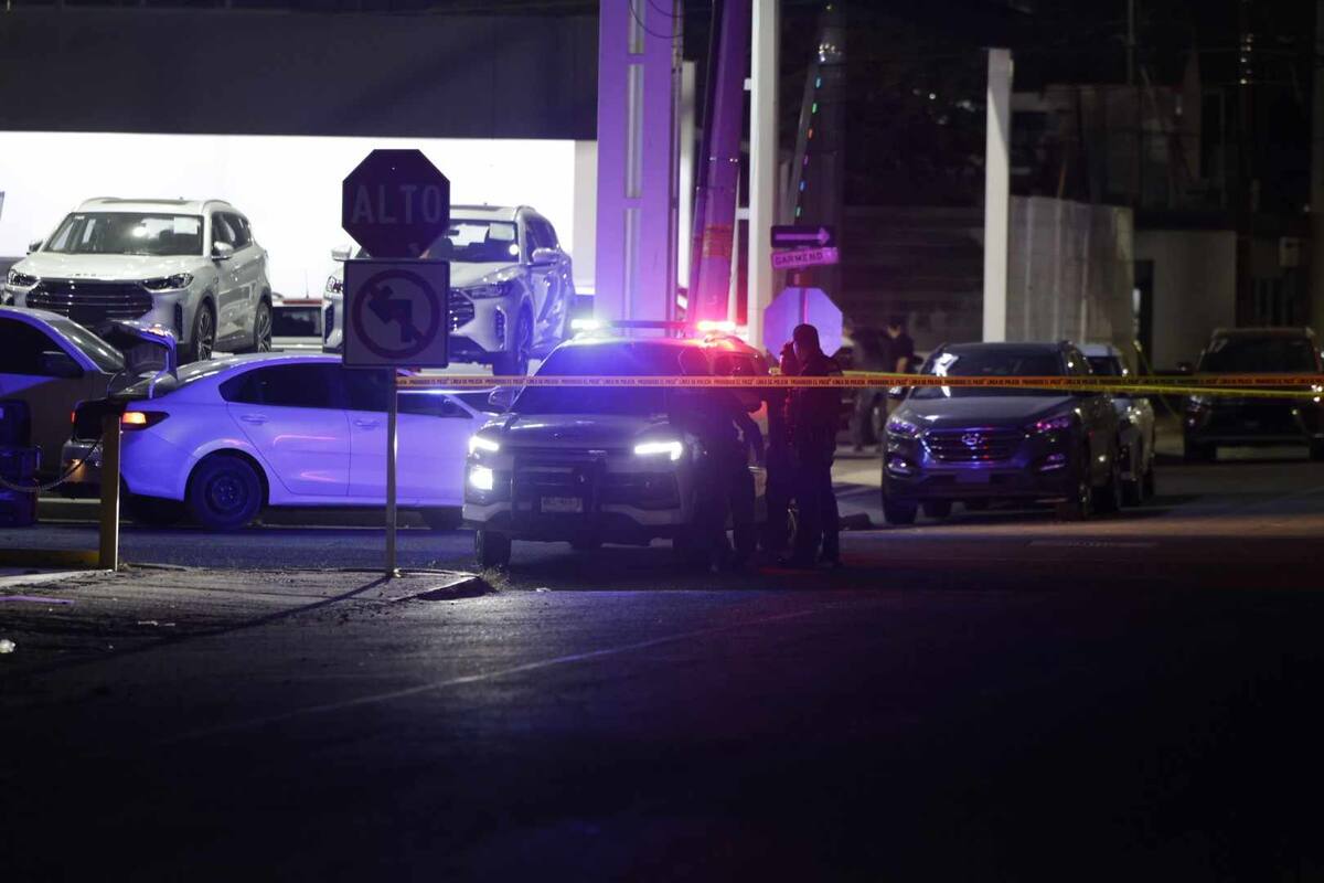 Autoridades acordonaron la zona tras recibir información de que un individuo, perseguido por delincuentes, intentó esconderse en una vivienda. Foto: Redacción GH