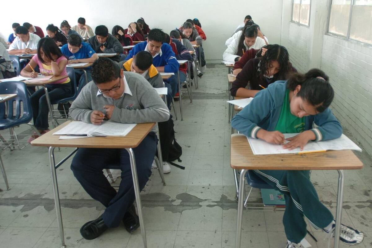 Examen de ingreso a prepa Lázaro Cárdenas será presencial
