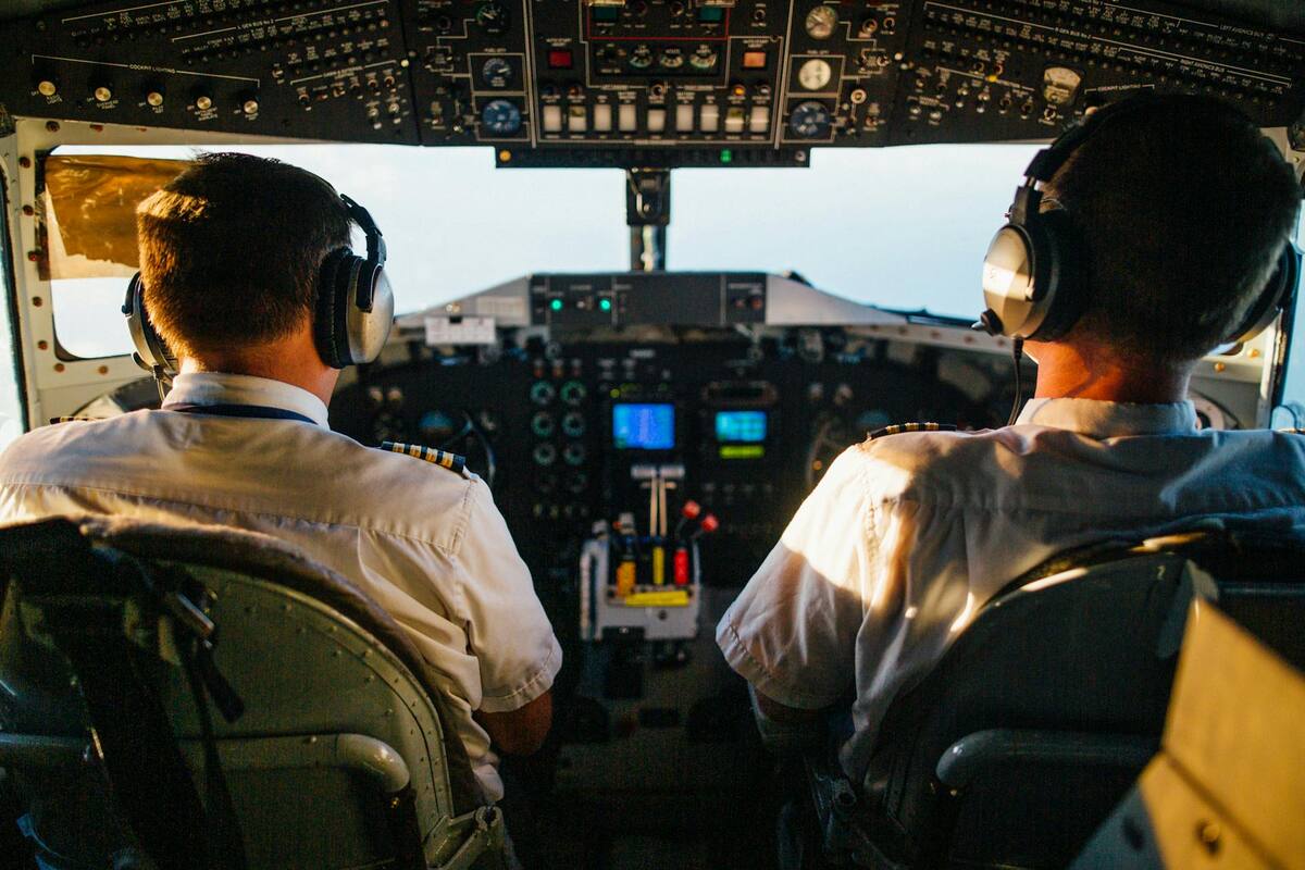 El capitán y el copiloto se quedaron dormidos durante un vuelo. FOTO: PEXELS
