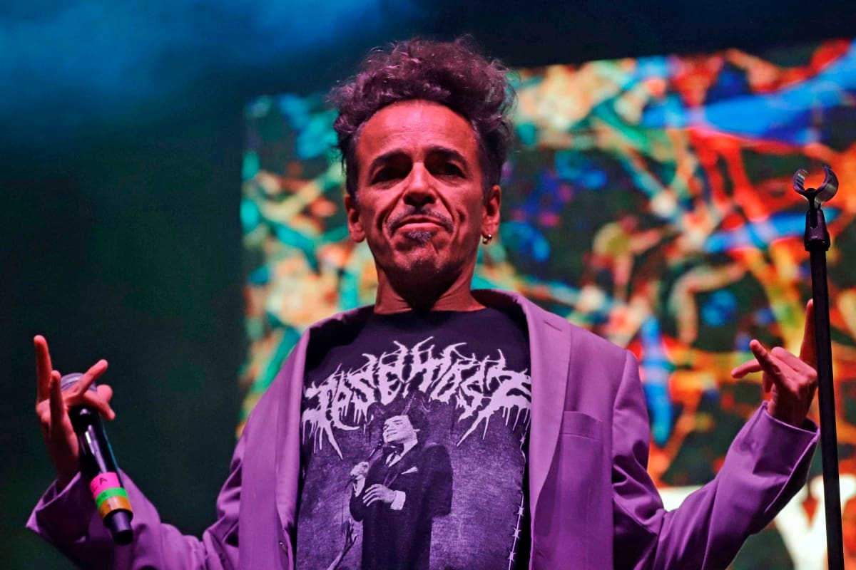 Rubén Albarrán responde a acusaciones de Ofelia Medina y desmiente ser deudor alimentario