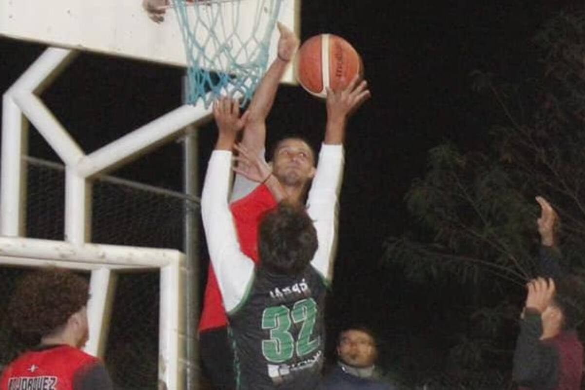 Líderes no se mueven de la cima en Torneo de Basquetbol Juvenil