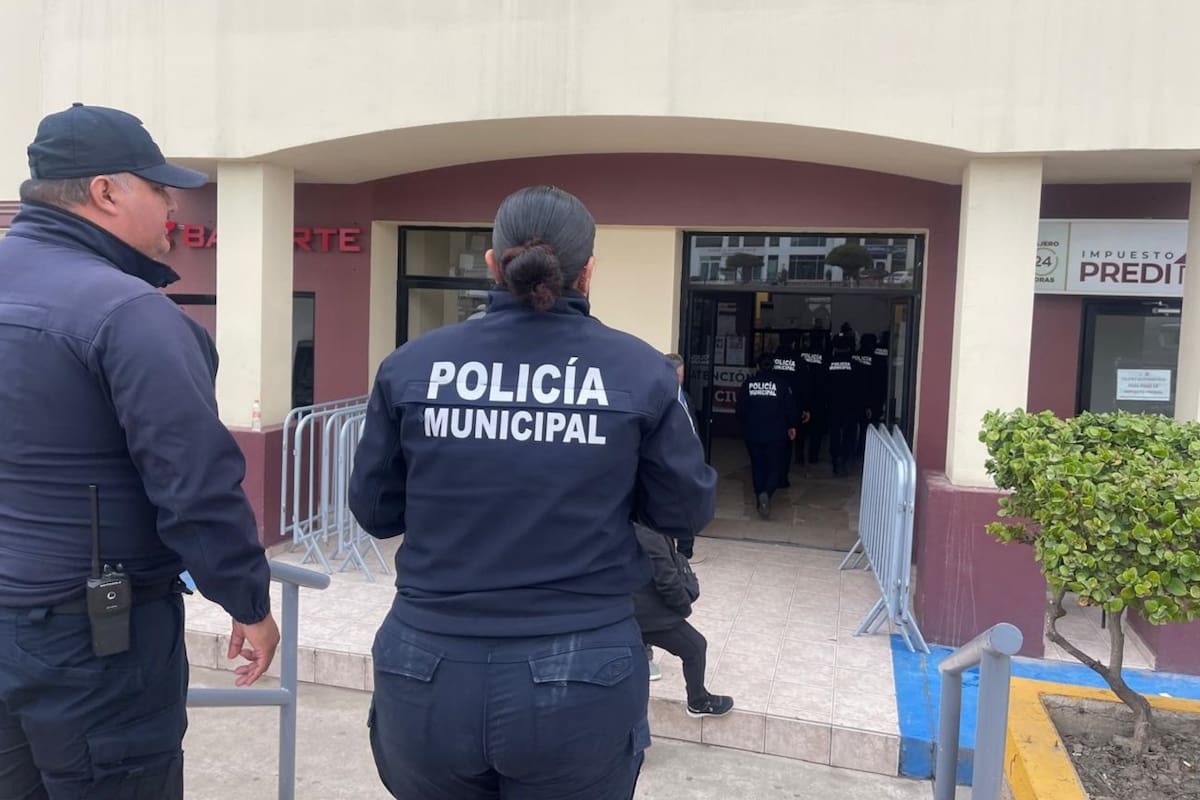 Reprueban exámenes 122 policías de Rosarito