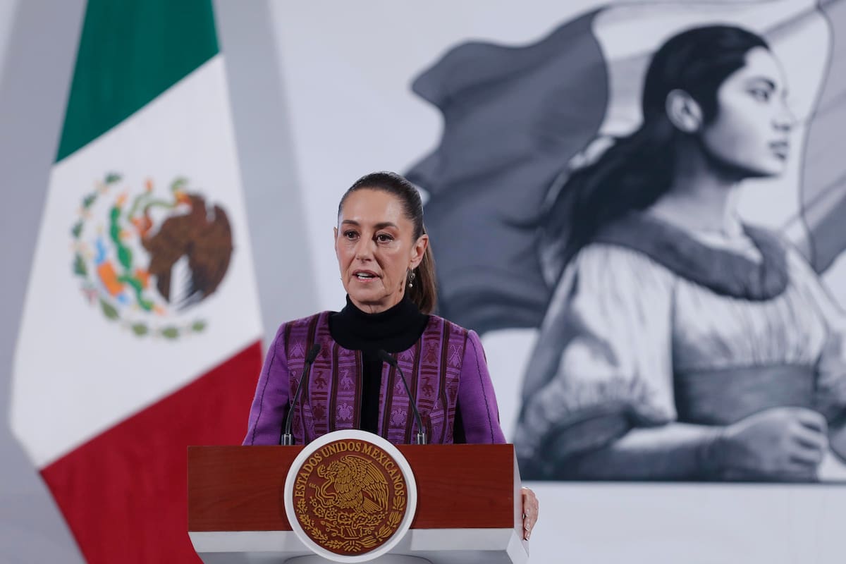 Claudia Sheinbaum critica a expresidentes que miraban a EU y no a México como modelo a seguir