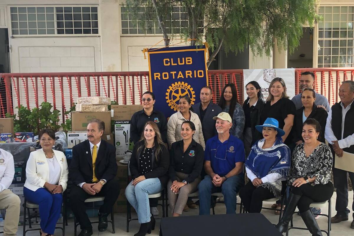 Rotarios recaudan fondos para CAM Laboral en Rosarito