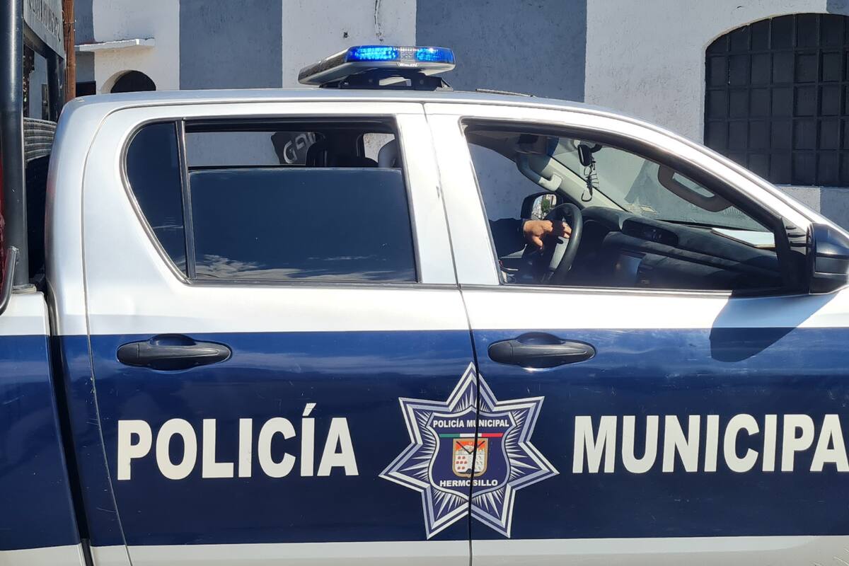 Golpea a su padre e intenta ahorcar a su mamá