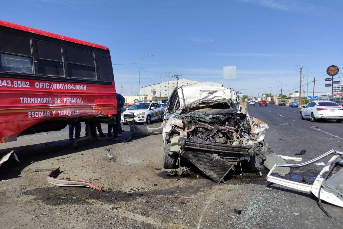 Grave joven tras choque en calle Novena